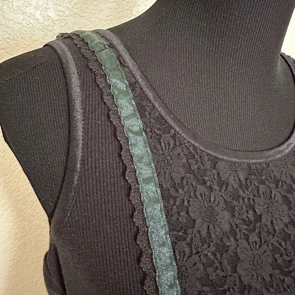 Faded Glory Black Lace Tank Top - Picture 2 of 4